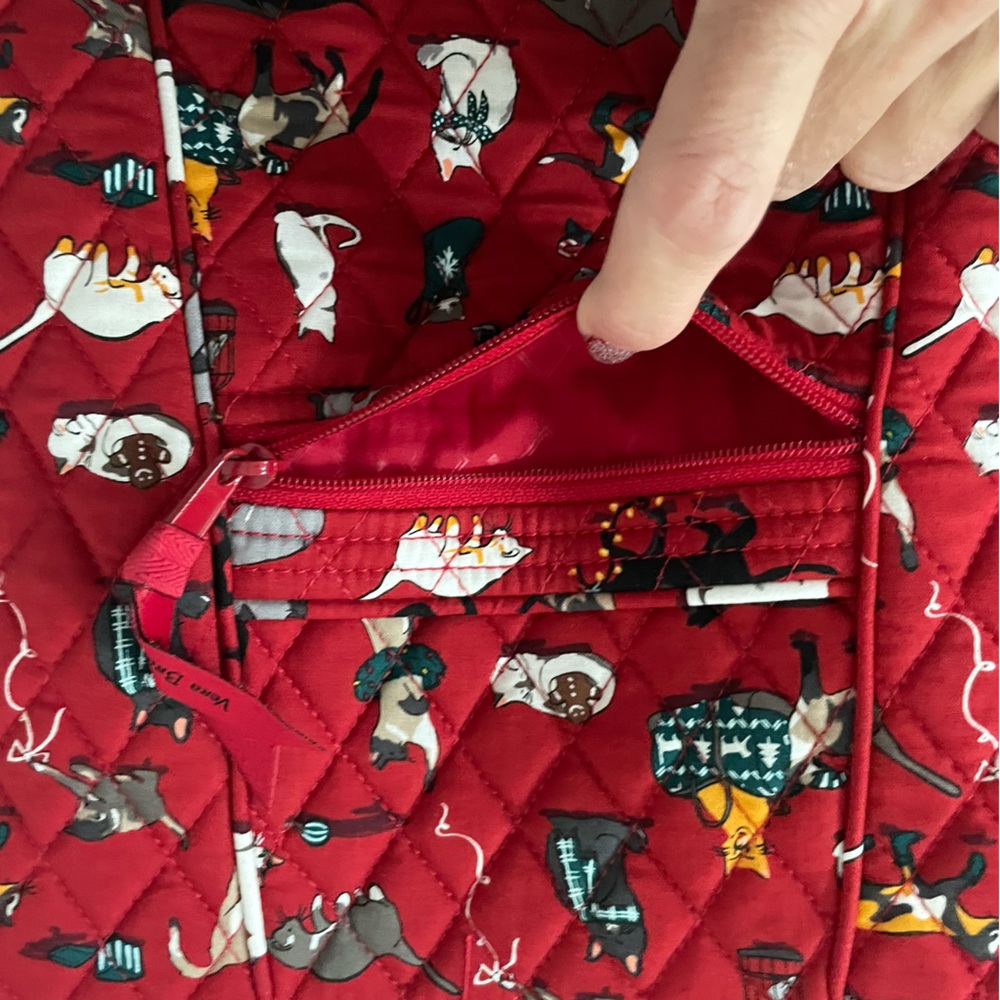 Vera Bradley Red holiday cats Crossbody Bag - Picture 4 of 4